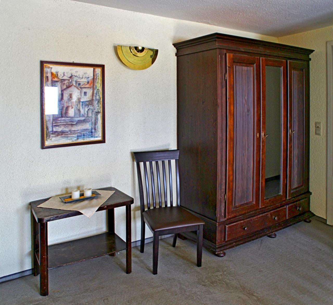 Hotel Schwarzes Ross Siebenlehn Buitenkant foto